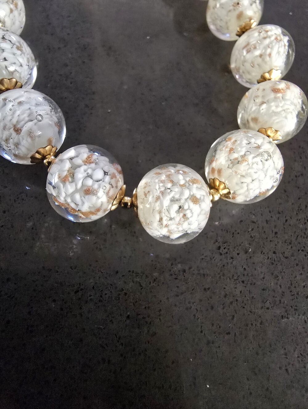Vintage Murano Glass Bead Necklace with Gold Flakes - Picture 3 of 5